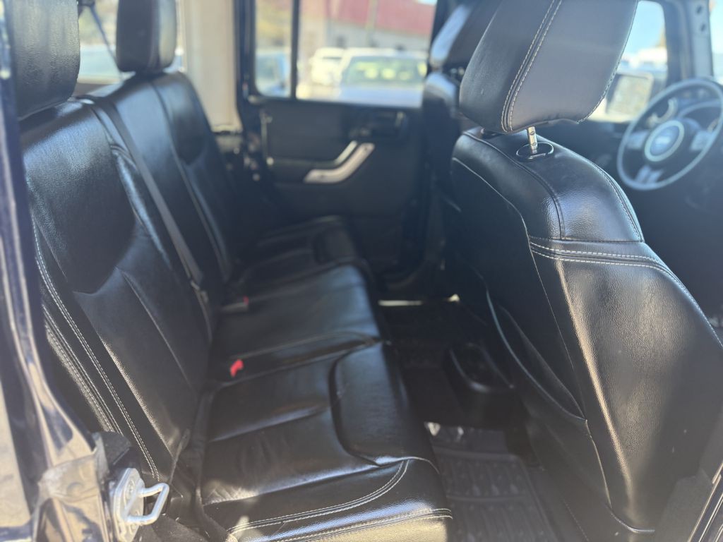 2013 Jeep Wrangler Unlimited Image 13
