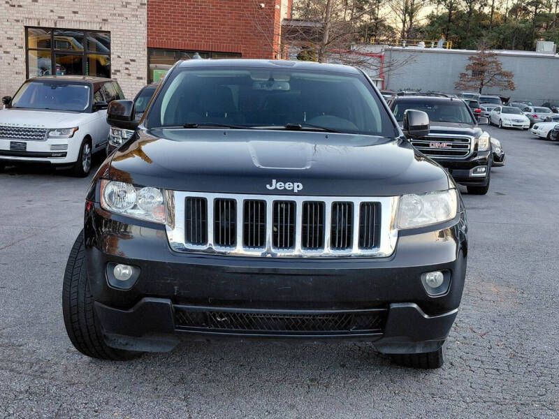 2012 Jeep Grand Cherokee Image 2