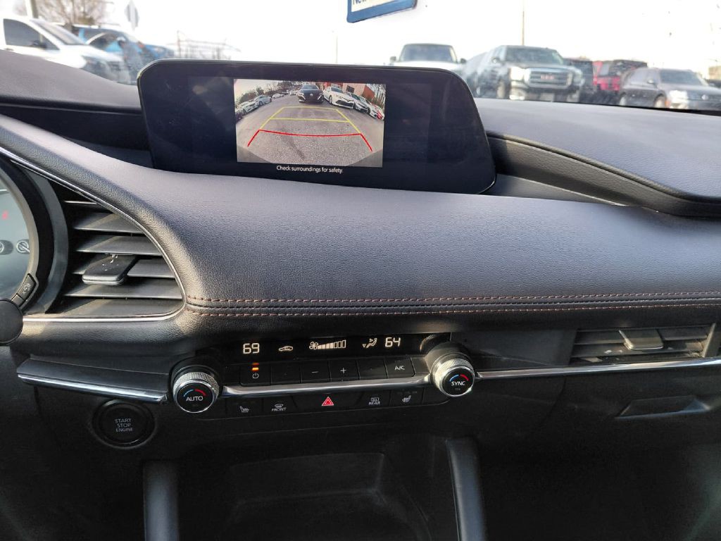 2023 Mazda Mazda3 Image 18