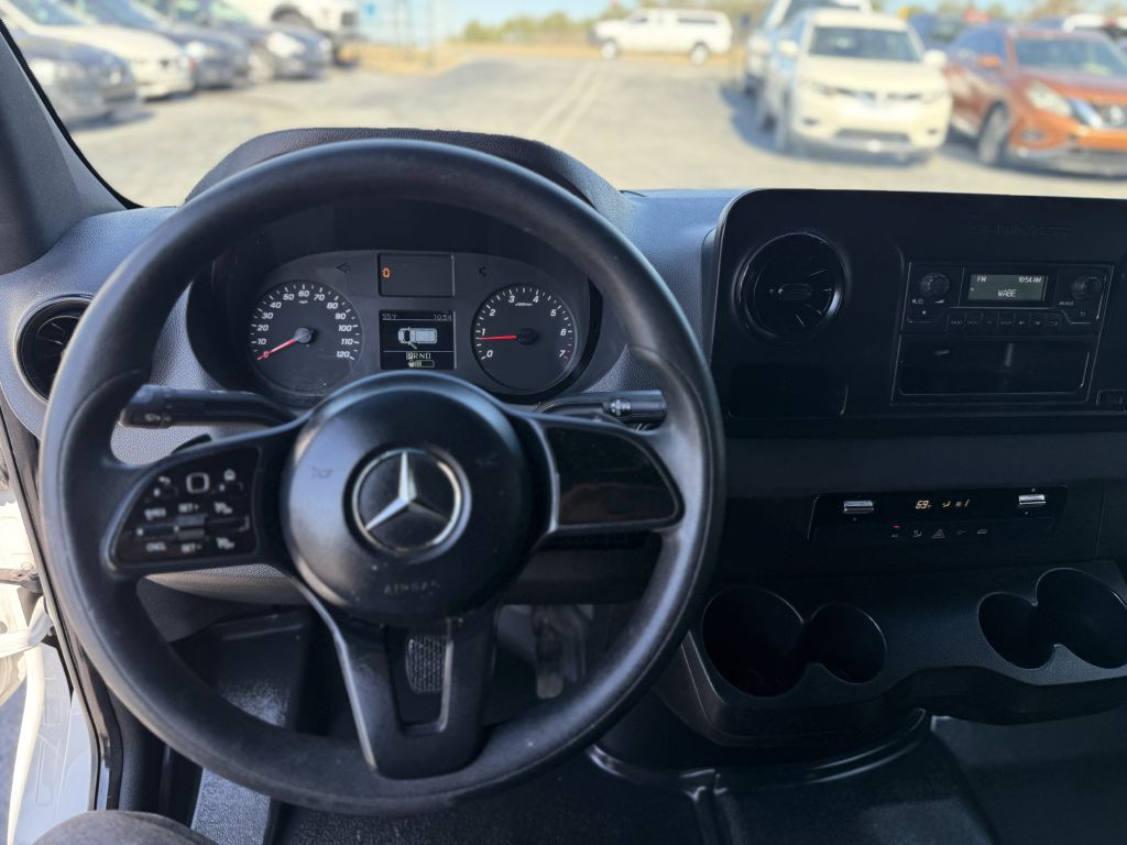 2021 Mercedes-Benz Sprinter Image 10