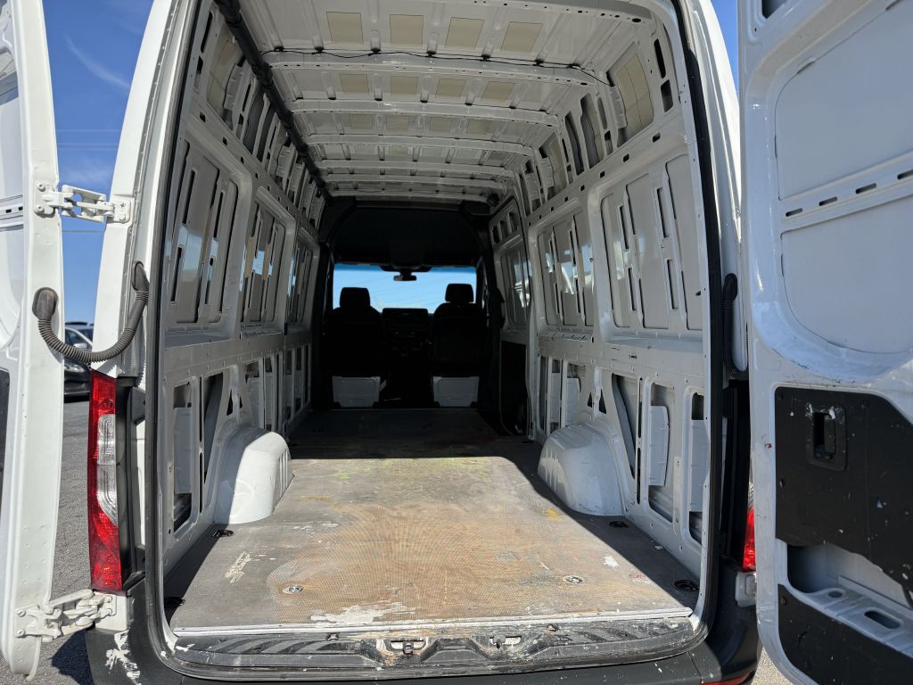 2021 Mercedes-Benz Sprinter Image 13