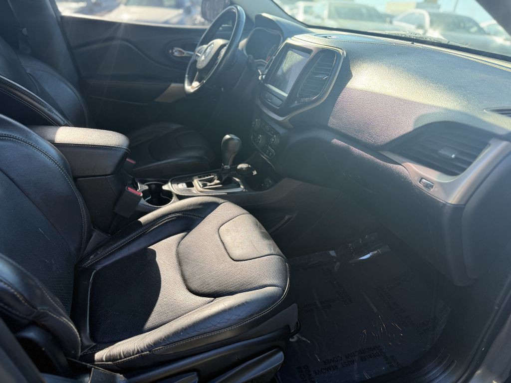 2018 Jeep Cherokee Image 10