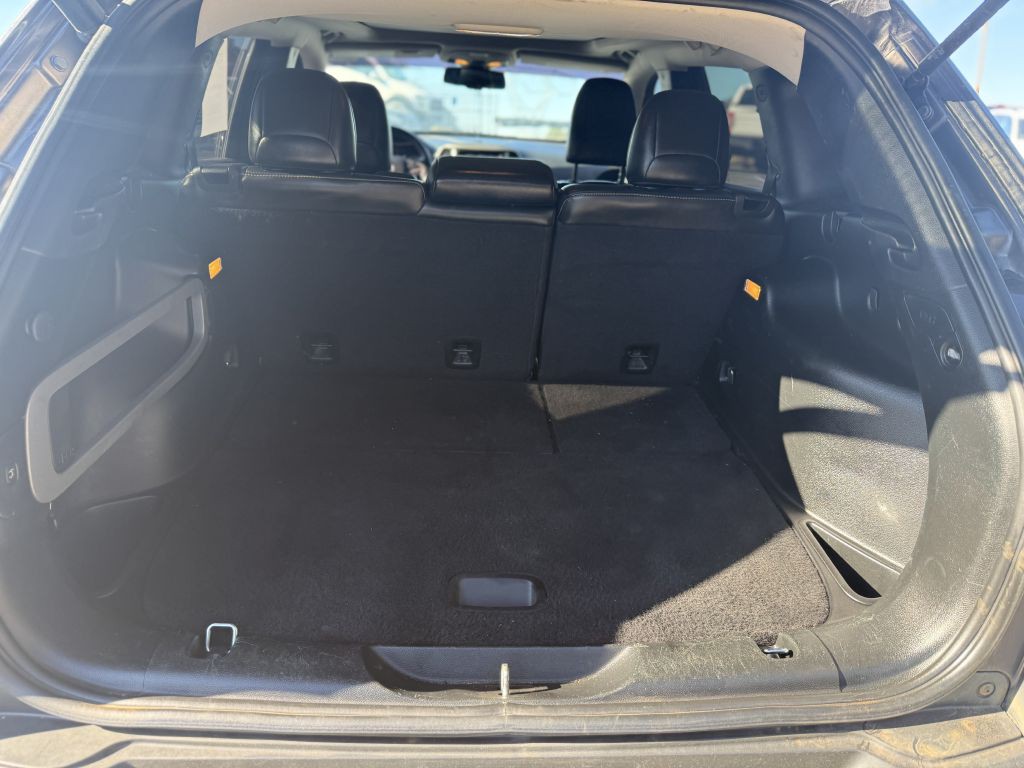 2018 Jeep Cherokee Image 12