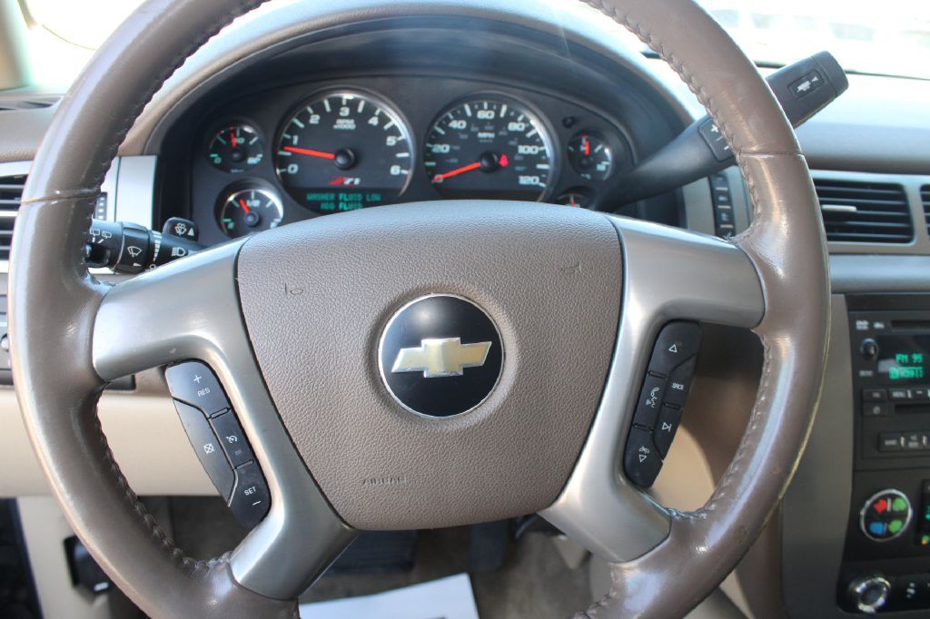 2010 Chevrolet Tahoe Image 16