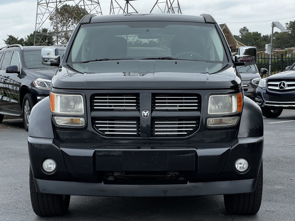 2011 Dodge Nitro Image 2