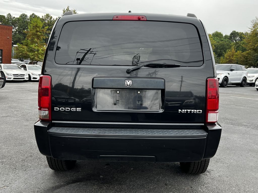 2011 Dodge Nitro Image 6