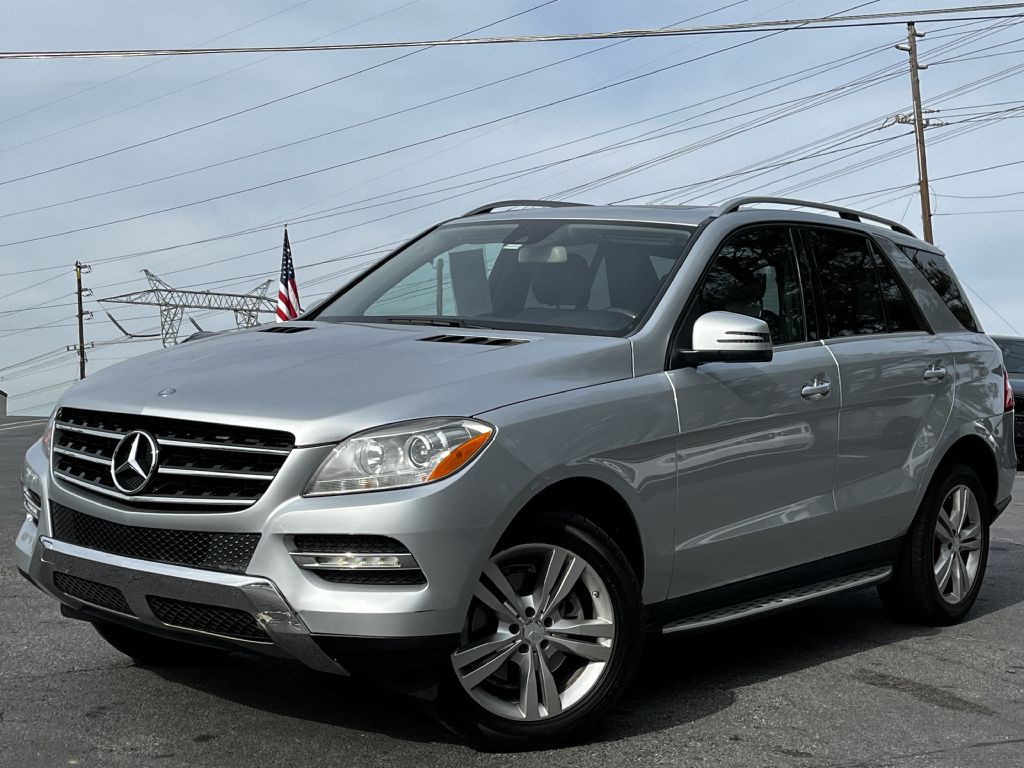 2013 Mercedes-Benz M-Class Image 1