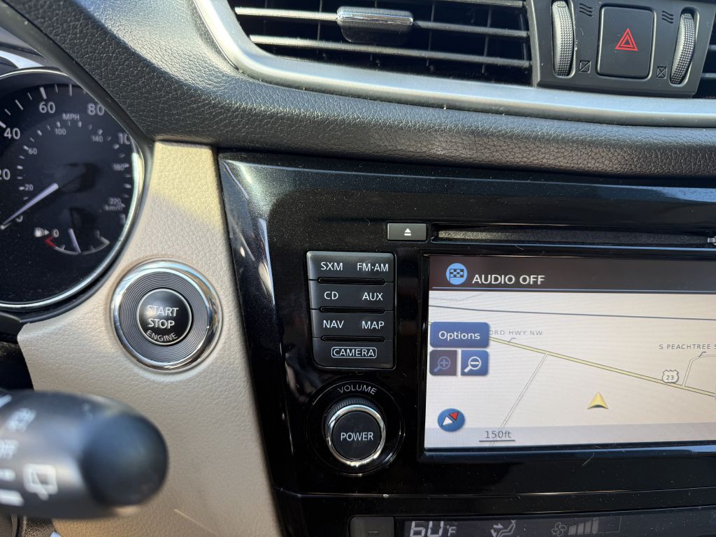 2016 Nissan Rogue Image 17