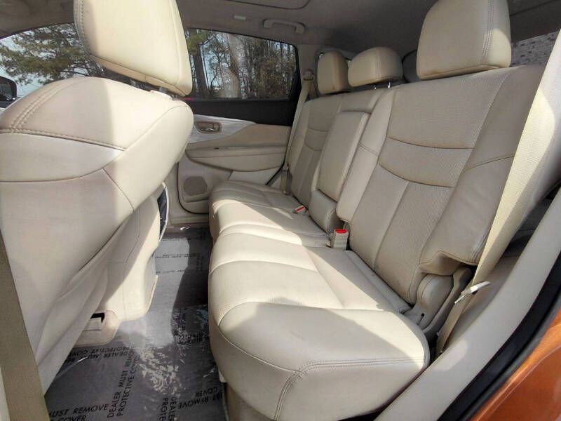 2015 Nissan Murano Image 12