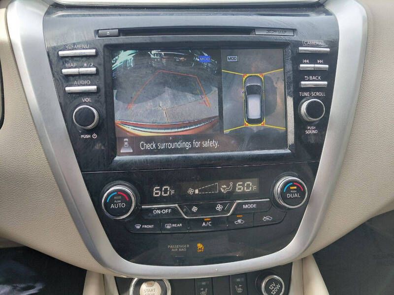 2015 Nissan Murano Image 21