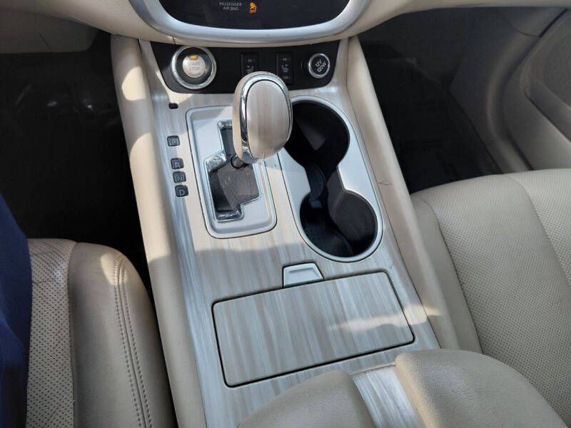 2015 Nissan Murano Image 22
