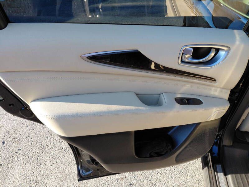 2015 INFINITI QX60 Image 15