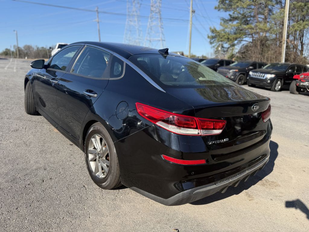 2019 Kia Optima Image 4