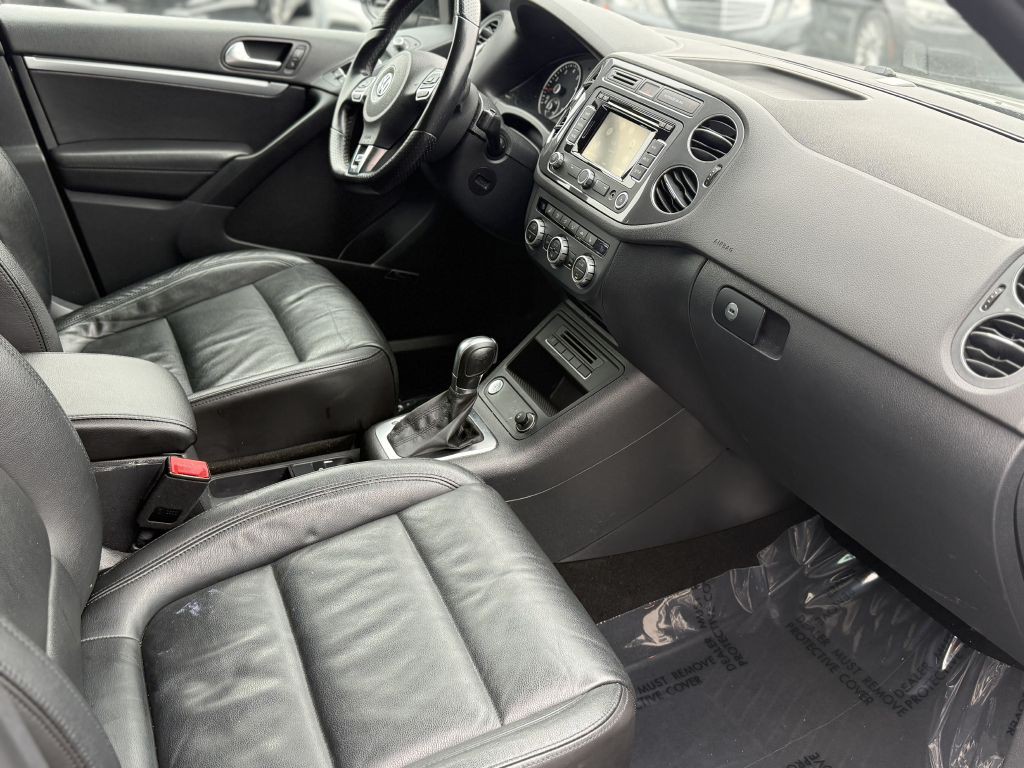 2015 Volkswagen Tiguan Image 10