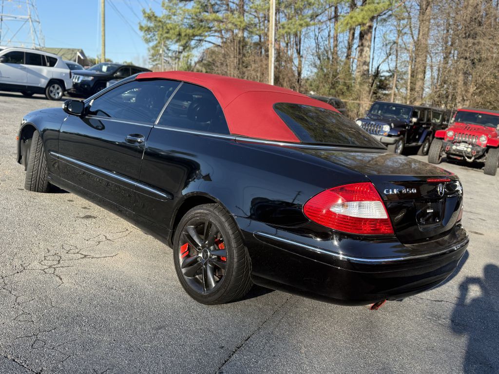 2008 Mercedes-Benz CLK-Class Image 4
