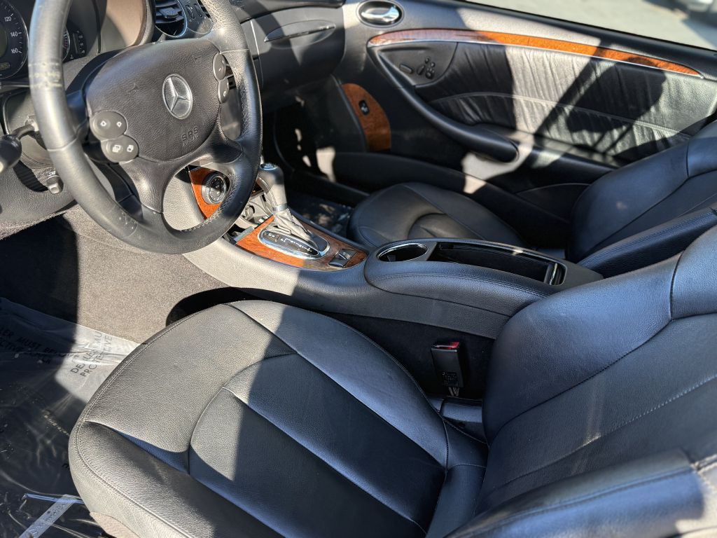 2008 Mercedes-Benz CLK-Class Image 10