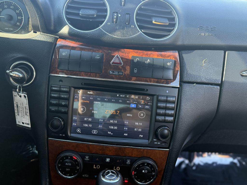 2008 Mercedes-Benz CLK-Class Image 12