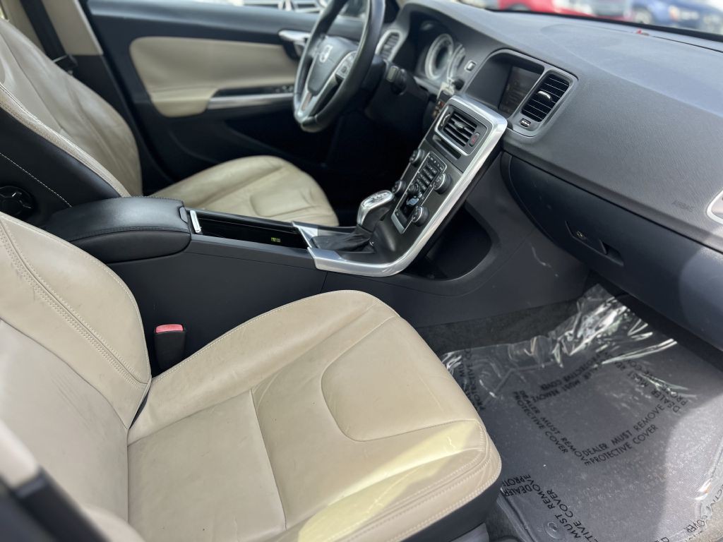 2013 Volvo S60 Image 10