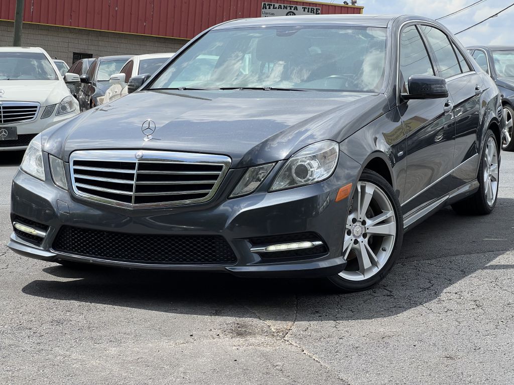 2012 Mercedes-Benz E-Class Image 3