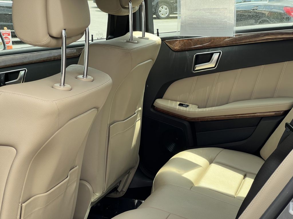 2012 Mercedes-Benz E-Class Image 14