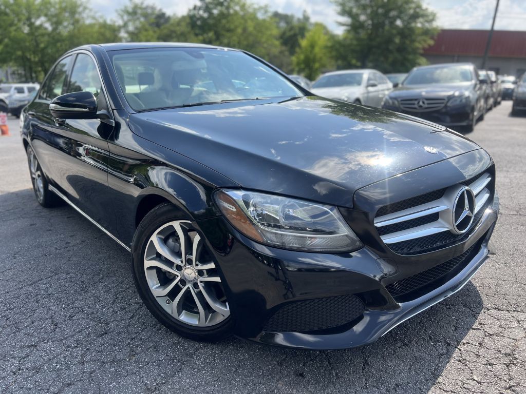 2015 Mercedes-Benz C-Class Image 3