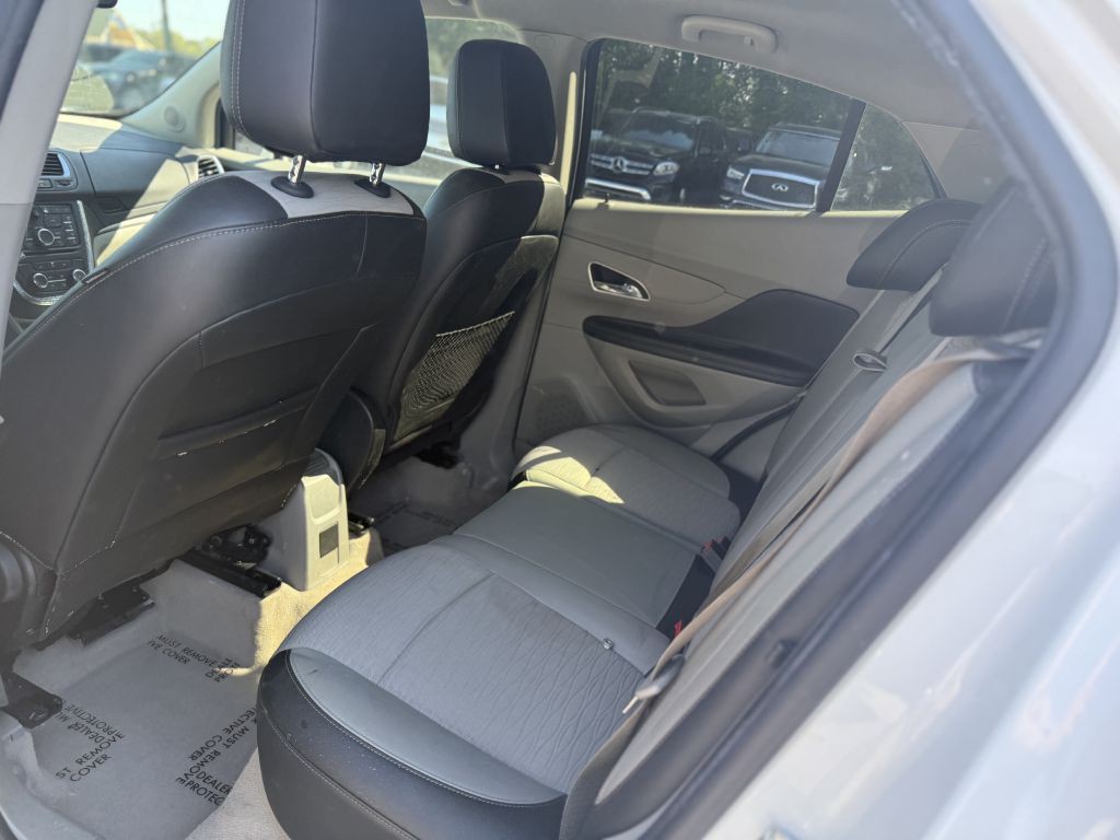 2016 Buick Enclave Image 11