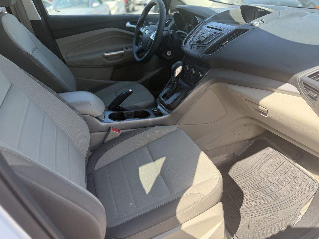 2014 Ford Escape Image 9