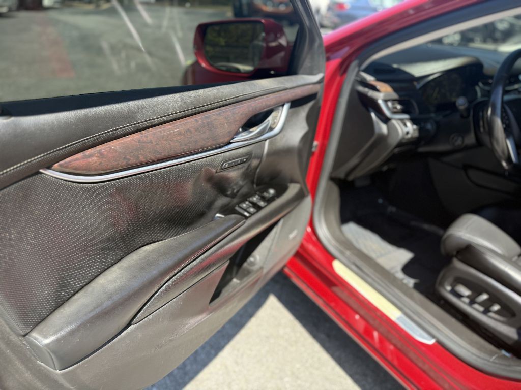 2015 Cadillac XTS Image 6