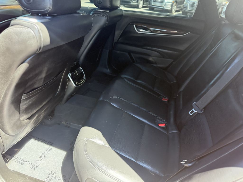 2015 Cadillac XTS Image 9
