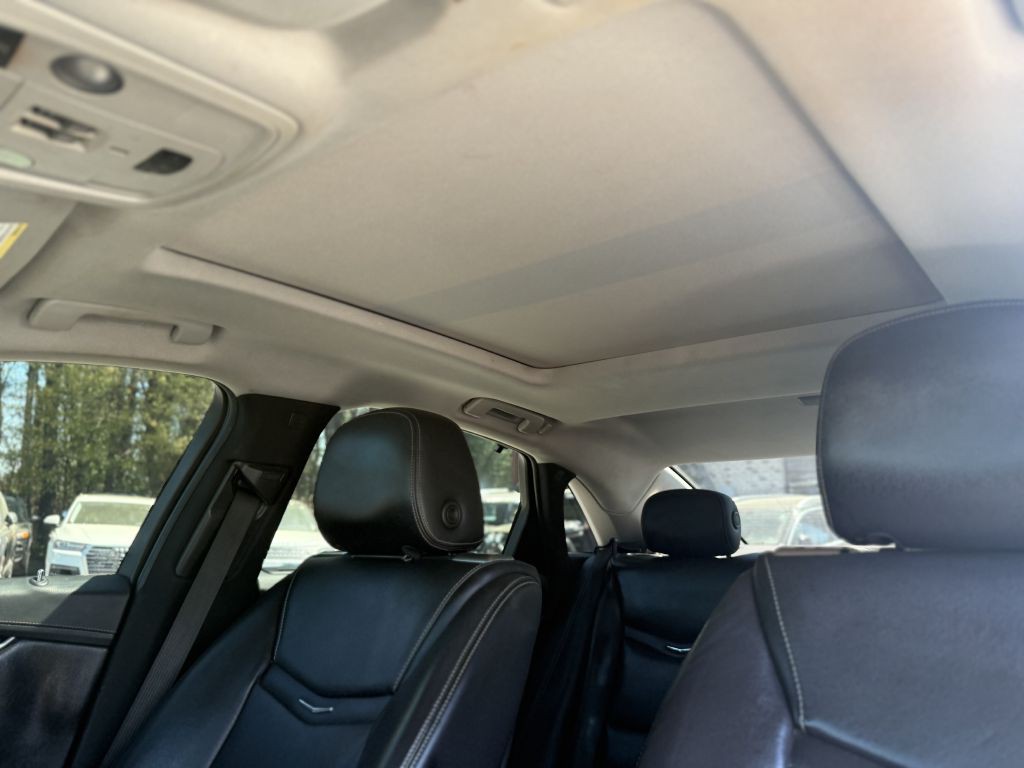 2015 Cadillac XTS Image 14