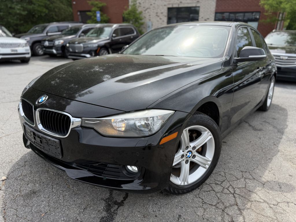 2013 BMW 3 Series Image 3