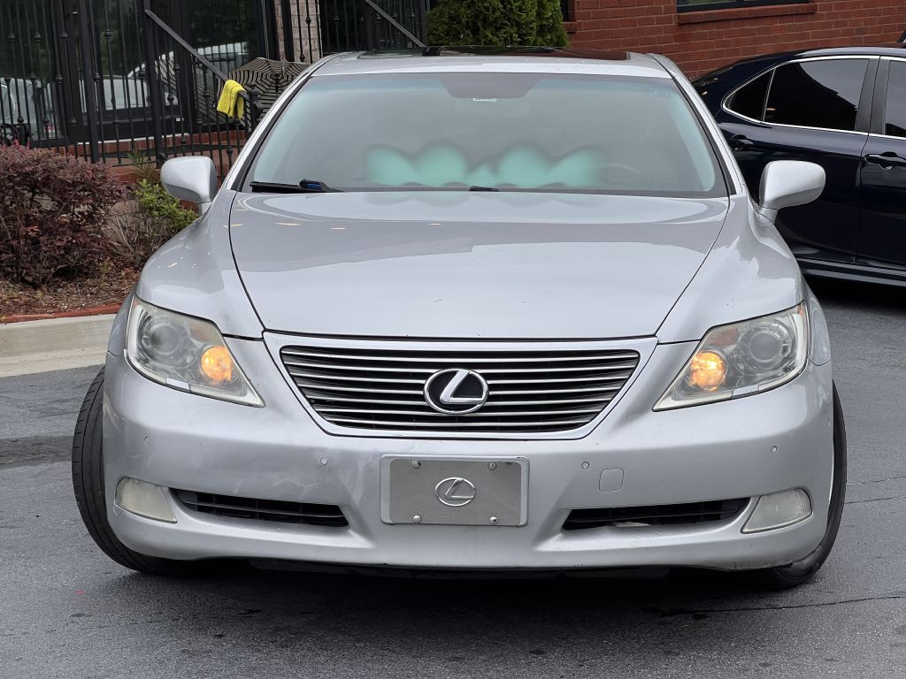 2009 Lexus LS Image 2