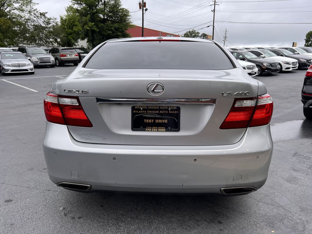 2009 Lexus LS Image 4