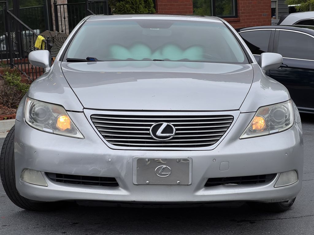 2009 Lexus LS Image 7