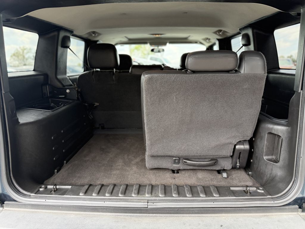 2005 HUMMER H2 Image 12