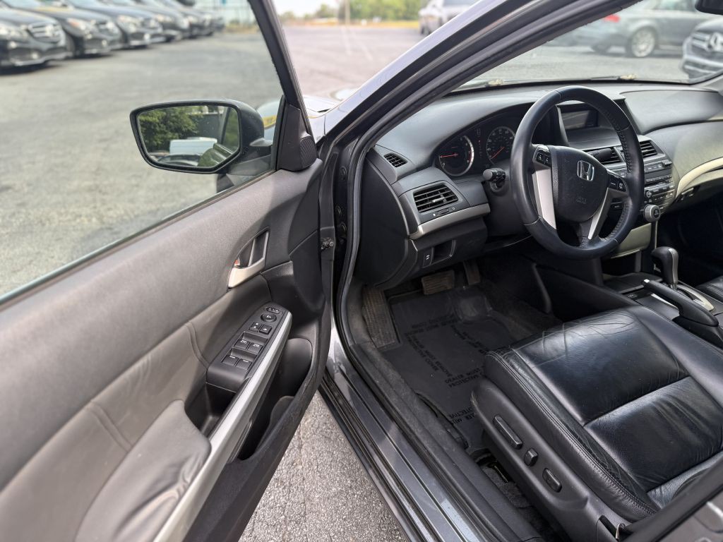 2008 Honda Accord Image 8