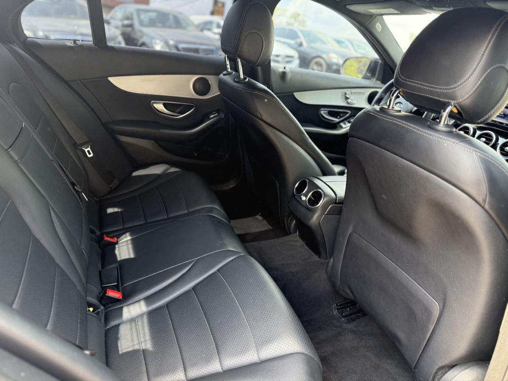 2018 Mercedes-Benz C-Class Image 13