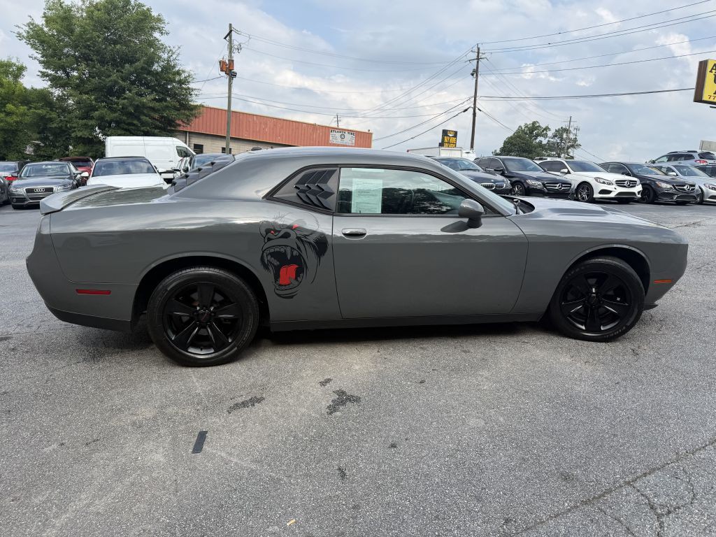 2018 Dodge Challenger Image 2