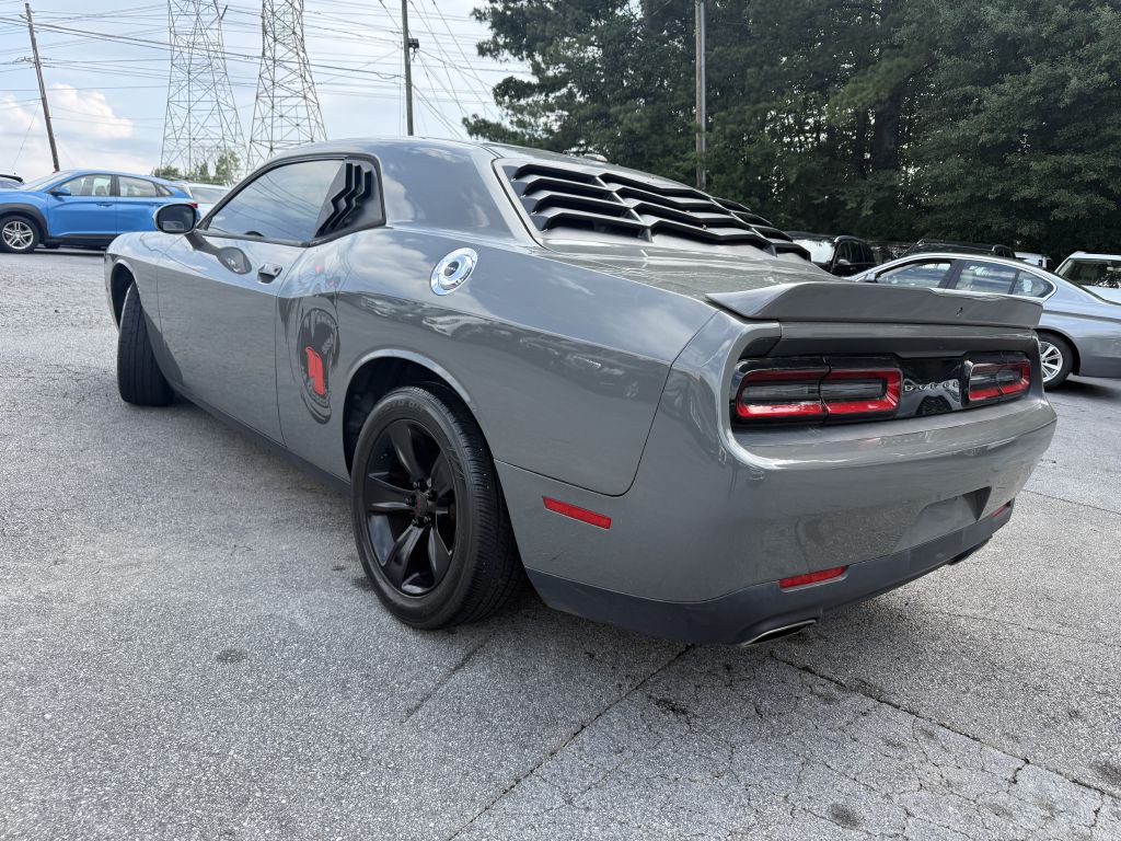 2018 Dodge Challenger Image 5