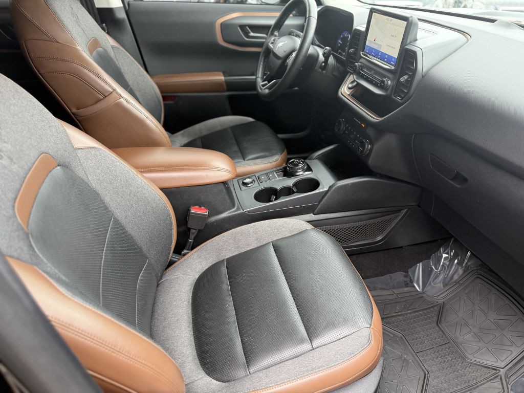 2021 Ford Bronco Image 12