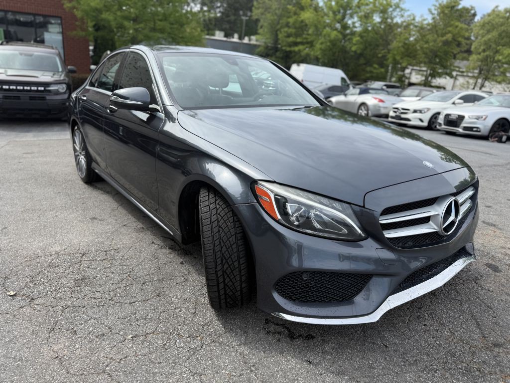 2015 Mercedes-Benz C-Class Image 3