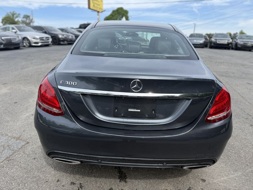 2015 Mercedes-Benz C-Class Image 6