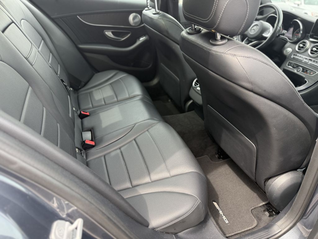 2015 Mercedes-Benz C-Class Image 13