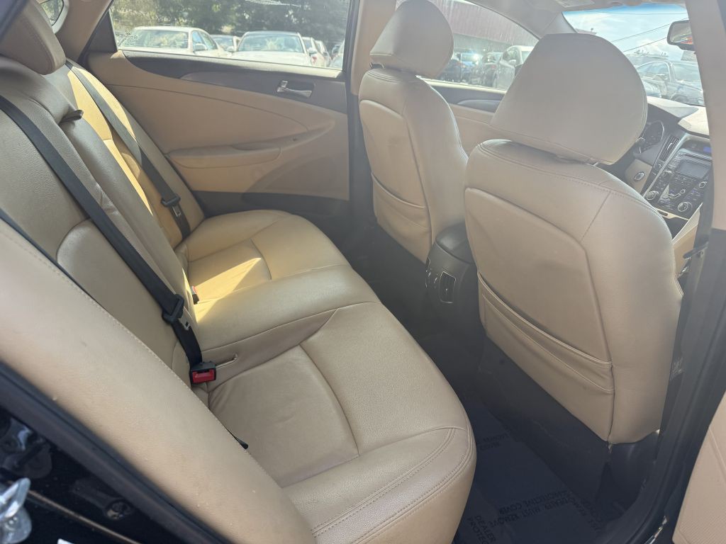 2012 Hyundai Sonata Image 10