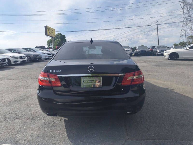 2012 Mercedes-Benz E-Class Image 7