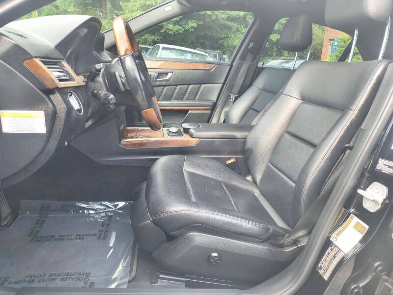 2012 Mercedes-Benz E-Class Image 10
