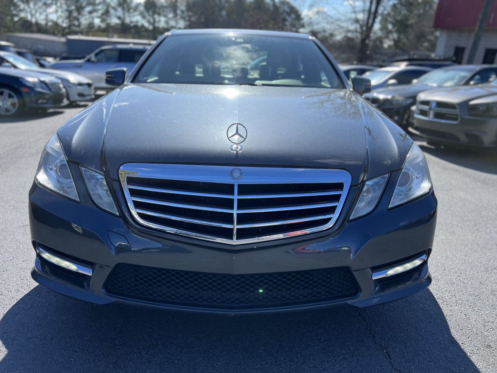 2013 Mercedes-Benz E-Class Image 2