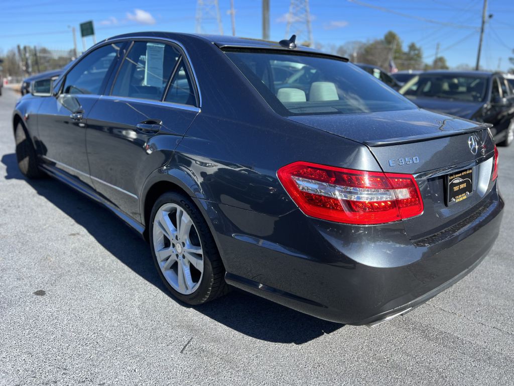 2013 Mercedes-Benz E-Class Image 4