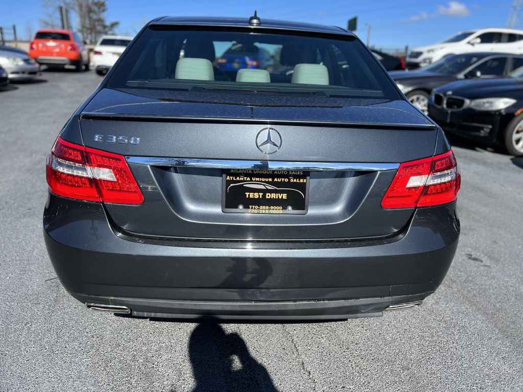 2013 Mercedes-Benz E-Class Image 5