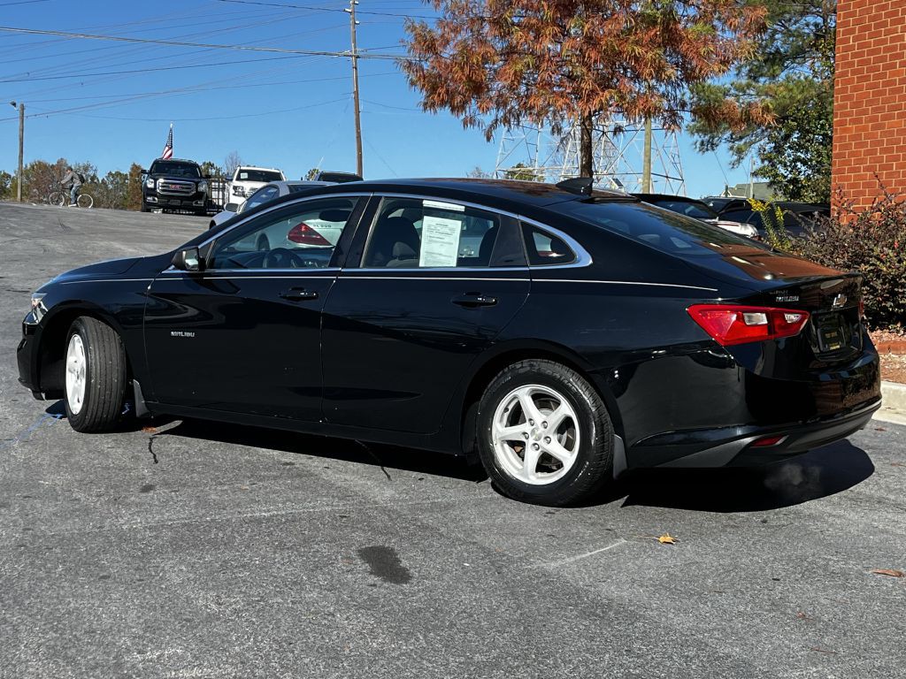 2017 Chevrolet Malibu Image 6